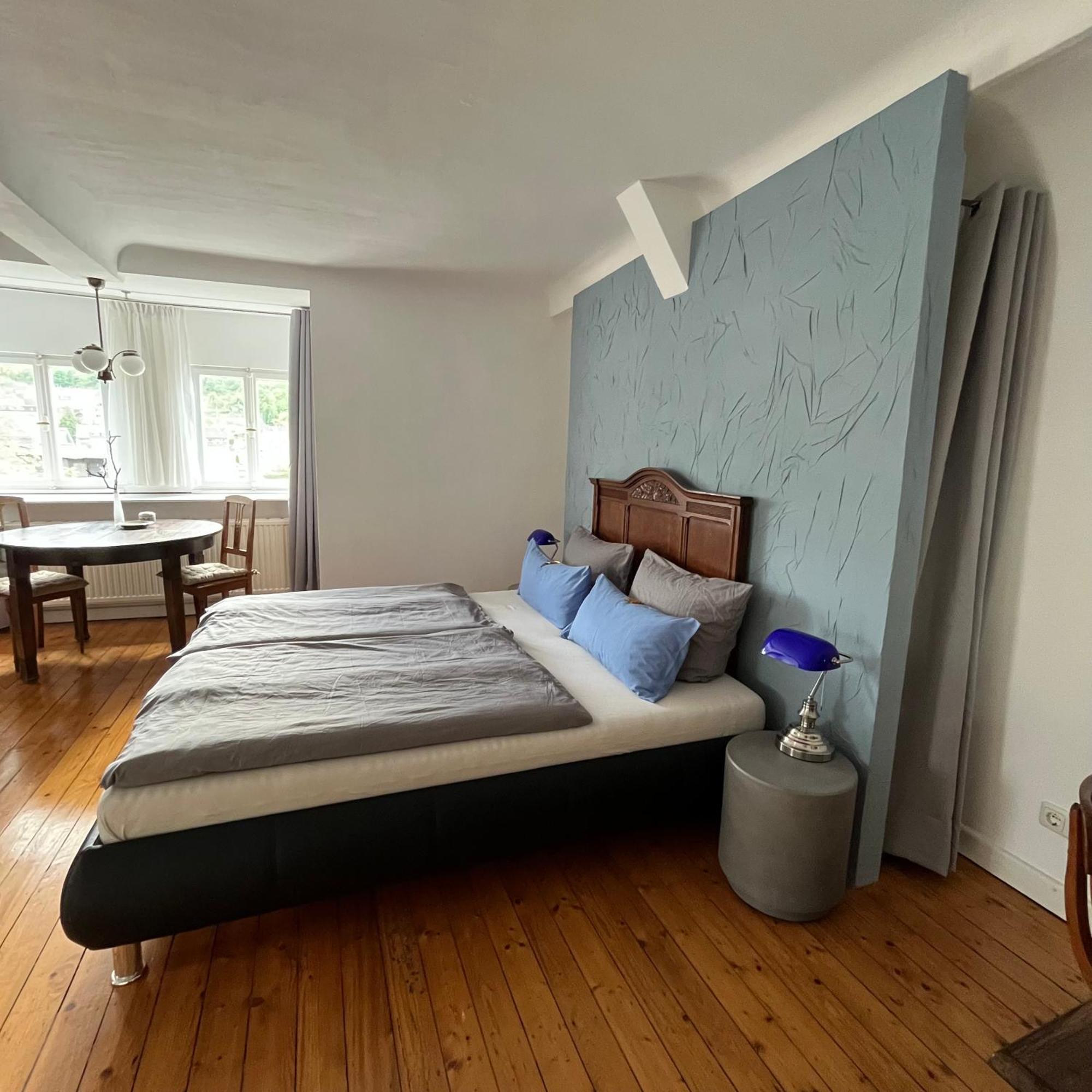 Haus E Guest house Zell an der Mosel